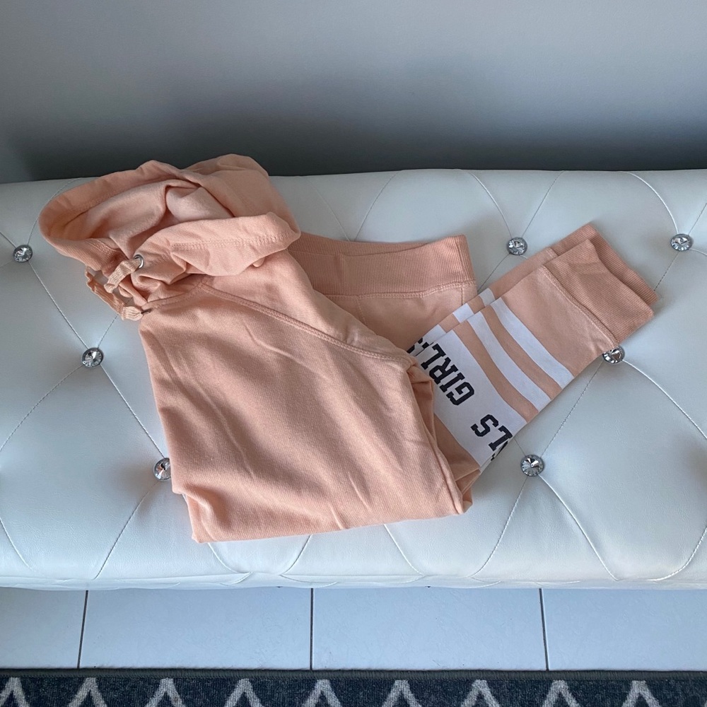 Ardene • Peach&White long sleeve hoodie «GIRLS» - Picture 8 of 11